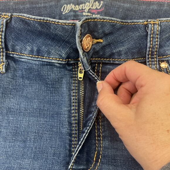 Wrangler Retro Boot Cut Jeans Women's Size 15x34 Medium Wash Soft Denim Western - Picture 8 of 12